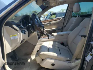 2014 Mercedes-Benz E 350 Luxury with VIN WDDHF8JB3EA924262, listed as a Copart auction lot 56058215 with 156,188 mi miles and Clean Title. Bid and sale history available at DreamBid. Image 7.
