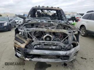 2020 Ram 3500 Laramie with VIN 3C63R3EL2LG241749, listed as a Copart auction lot 43317665 with 0 mi miles and Salvage Title. Bid and sale history available at carsss.com. Image 5.