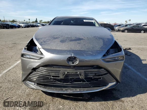 2023 Toyota Mirai XLE with VIN JTDAAAAA5PA009960, listed as a Copart auction lot 42358475 with 33,704 mi miles and Salvage Title. Bid and sale history available at DreamBid. Image 5.