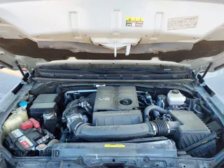 2022 Nissan Frontier SV z VIN 1N6ED1EK5NN685565, wystawiony jako IAAI lot #42091479 z przebiegiem 61 914 mil mil oraz . Historia ofert i sprzedaży dostępna na DreamBid. Obrazek 10.