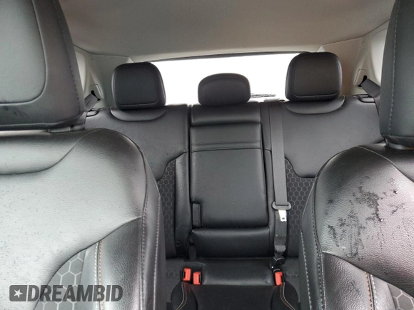 2019 Jeep Compass Latitude z VIN 3C4NJDBB8KT674296, wystawiony jako Copart lot #57901855 z przebiegiem 76 339 mil mil oraz Szkoda całkowita • Salvage title. Historia ofert i sprzedaży dostępna na DreamBid. Obrazek 10.