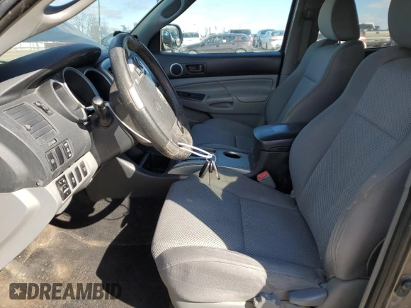2014 Toyota Tacoma with VIN 5TFLU4EN5EX091732, listed as a Copart auction lot 48037265 with 301,510 mi miles and Clean Title. Bid and sale history available at carsss.com. Image 7.
