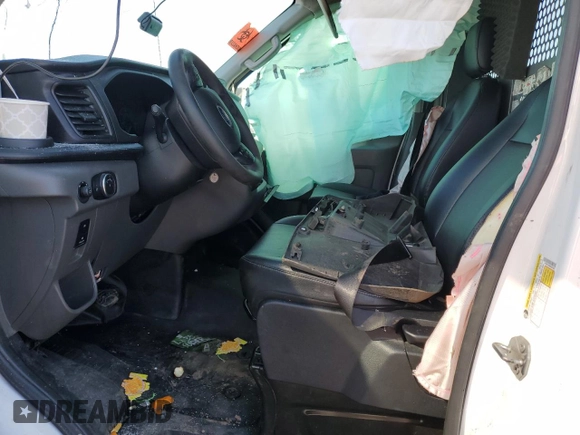 2022 Ford Transit Cargo z VIN 1FTBR1C89NKA67892, wystawiony jako Copart lot #49484705 z przebiegiem 76 174 mil mil oraz Szkoda całkowita • Salvage title. Historia ofert i sprzedaży dostępna na DreamBid. Obrazek 7.