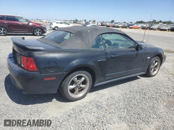 2003 Ford Mustang GT Deluxe z VIN 1FAFP45X23F436939, wystawiony jako Copart lot #61106135 z przebiegiem 105 860 mil mil oraz Czysty tytuł • Clean title. Historia ofert i sprzedaży dostępna na DreamBid. Obrazek 3.