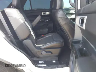 2021 Ford Explorer ST z VIN 1FM5K8GCXMGA81385, wystawiony jako IAAI lot #41828212 z przebiegiem 66 477 mil mil oraz . Historia ofert i sprzedaży dostępna na DreamBid. Obrazek 8.