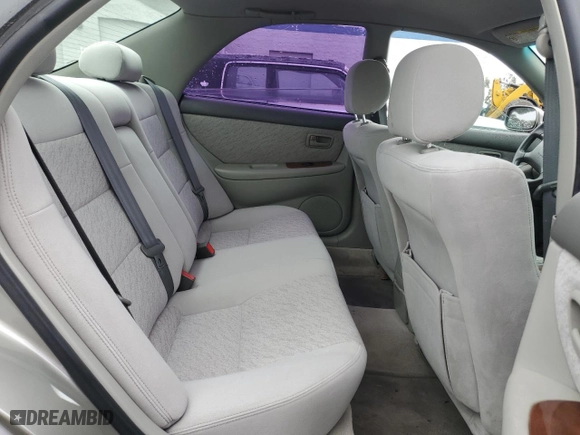 1998 Lexus ES 300 Luxury Sport Sdn with VIN JT8BF28G5W5019240, listed as a Copart auction lot 51010885 with 84,785 mi miles and Salvage Title. Bid and sale history available at carsss.com. Image 10.