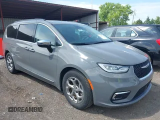 2023 Chrysler Pacifica Limited with VIN 2C4RC1GG3PR530373, listed as a IAAI auction lot 42295338 with 59,210 mi miles and . Bid and sale history available at DreamBid. Image 1.