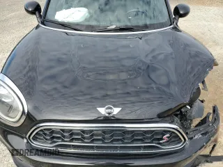2017 MINI Countryman Cooper S with VIN WMZYT3C35H3B66139, listed as a Copart auction lot 80742504 with 134,555 mi miles and Salvage title. Bid and sale history available at DreamBid. Image 11.