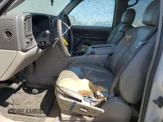 2003 GMC Yukon XL SLT with VIN 3GKEC16T73G272957, listed as a Copart auction lot 68890194 with 233,709 mi miles and Clean Title. Bid and sale history available at carsss.com. Image 7.