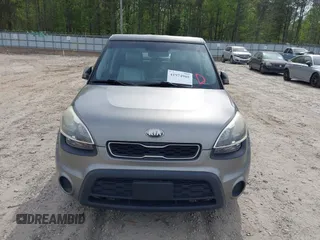 2013 Kia Soul with VIN KNDJT2A52D7595996, listed as a IAAI auction lot 41974905 with 138,953 mi miles. Bid and sale history available at carsss.com. Image 6.