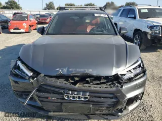 2019 Audi SQ5 Prestige with VIN WA1C4AFY8K2041823, listed as a Copart auction lot 72971184 with 42,281 mi miles and Salvage Title. Bid and sale history available at carsss.com. Image 5.