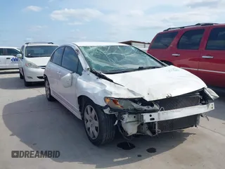 2008 Honda Civic LX с VIN 2HGFA16568H521068, выставлен на аукционе IAAI как лот 42050200 с пробегом 108 232 миль миль и . История ставок и продаж доступна на DreamBid. Изображение 1.