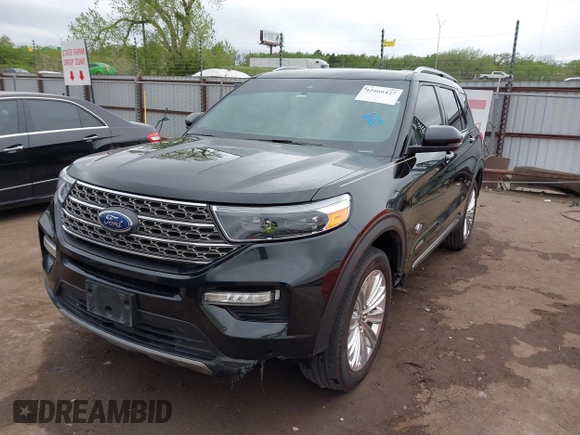 2022 Ford Explorer King Ranch z VIN 1FM5K8LC5NGA34787, wystawiony jako IAAI lot #42066427 z przebiegiem 82 945 mil mil oraz . Historia ofert i sprzedaży dostępna na DreamBid. Obrazek 17.