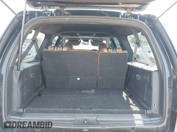 2013 Lincoln Navigator z VIN 5LMJJ3J54DEL08819, wystawiony jako IAAI lot #42234551 z przebiegiem 235 518 mil mil oraz . Historia ofert i sprzedaży dostępna na DreamBid. Obrazek 18.