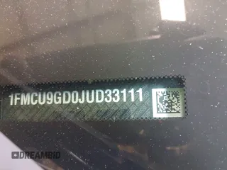 2018 Ford Escape SE z VIN 1FMCU9GD0JUD33111, wystawiony jako IAAI lot #42277404 z przebiegiem 71 896 mil mil oraz . Historia ofert i sprzedaży dostępna na DreamBid. Obrazek 17.