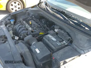 2017 Hyundai Elantra SE with VIN KMHD84LF1HU241597, listed as a IAAI auction lot 43081772 with 200,300 mi miles and . Bid and sale history available at DreamBid. Image 20.