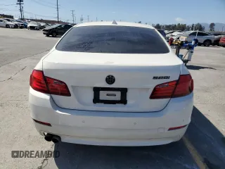 2012 BMW 5 Series 528i z VIN WBAXG5C57CDY30516, wystawiony jako Copart lot #55281415 z przebiegiem 97 908 mil mil oraz Szkoda całkowita • Salvage title. Historia ofert i sprzedaży dostępna na DreamBid. Obrazek 6.