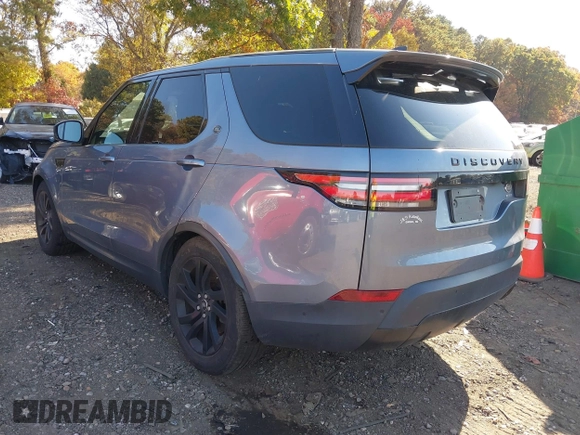2019 Land Rover Discovery HSE z VIN SALRR2RVXKA081151, wystawiony jako IAAI lot #40666652 z przebiegiem 49 171 mil mil oraz . Historia ofert i sprzedaży dostępna na DreamBid. Obrazek 3.