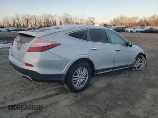 2013 Honda Crosstour EX-L z VIN 5J6TF3H58DL005507, wystawiony jako Copart lot #42556555 z przebiegiem 102 206 mil mil oraz Nie do naprawy • Non repairable. Historia ofert i sprzedaży dostępna na DreamBid. Obrazek 3.