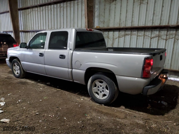 2007 Chevrolet Silverado 1500 Classic LS with VIN 2GCEC13V571182142, listed as a Copart auction lot 78701724 with 204,810 mi miles and Clean Title. Bid and sale history available at carsss.com. Image 2.