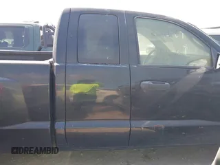 2010 Dodge Dakota with VIN 1D7CE3BK3AS164353, listed as a IAAI auction lot 40646738 with 146,625 mi miles and . Bid and sale history available at DreamBid. Image 13.