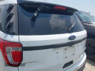 2017 Ford Police Interceptor Utility z VIN 1FM5K8ARXHGB40700, wystawiony jako IAAI lot #42264375 z przebiegiem Nie podano mil oraz . Historia ofert i sprzedaży dostępna na DreamBid. Obrazek 15.