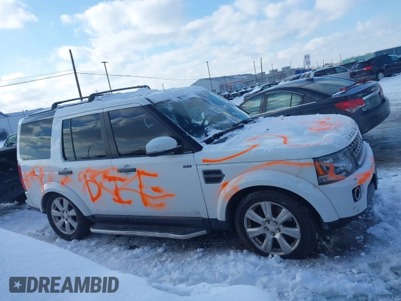 2015 Land Rover LR4 HSE with VIN SALAG2V65FA753110, listed as a IAAI auction lot 41549015 with 185,288 mi miles and . Bid and sale history available at DreamBid. Image 12.