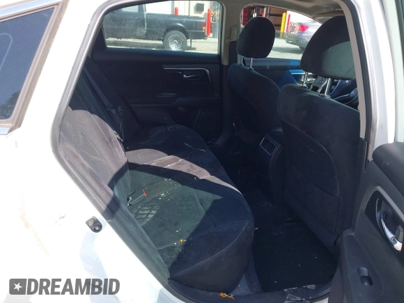 2014 Nissan Altima SV with VIN 1N4AL3AP1EC328418, listed as a IAAI auction lot 41800996 with 195,350 mi miles and . Bid and sale history available at DreamBid. Image 8.
