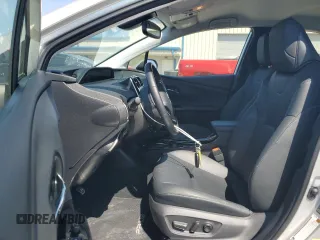 2021 Toyota Prius L Eco with VIN JTDKAMFU6M3138511, listed as a Copart auction lot 50776955 with 29,621 mi miles and Salvage Title. Bid and sale history available at carsss.com. Image 7.