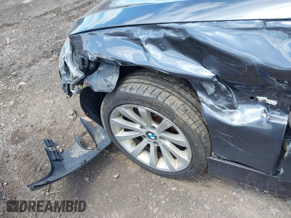 2006 BMW 3 Series 330xi с VIN WBAVD33566KL53162, выставлен на аукционе IAAI как лот 42301284 с пробегом 158 000 миль миль и . История ставок и продаж доступна на DreamBid. Изображение 12.