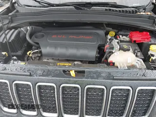 2019 Jeep Renegade Upland with VIN ZACNJBAB1KPJ91940, listed as a IAAI auction lot 42366985 with Not provided miles and . Bid and sale history available at DreamBid. Image 10.
