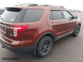 2015 Ford Explorer Limited with VIN 1FM5K8F81FGA20989, listed as a IAAI auction lot 41706989 with 167,152 mi miles. Bid and sale history available at carsss.com. Image 4.
