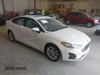 2020 Ford Fusion SE with VIN 3FA6P0HD4LR165511, listed as a IAAI auction lot 42136252 with 30,709 mi miles and . Bid and sale history available at DreamBid. Image 1.