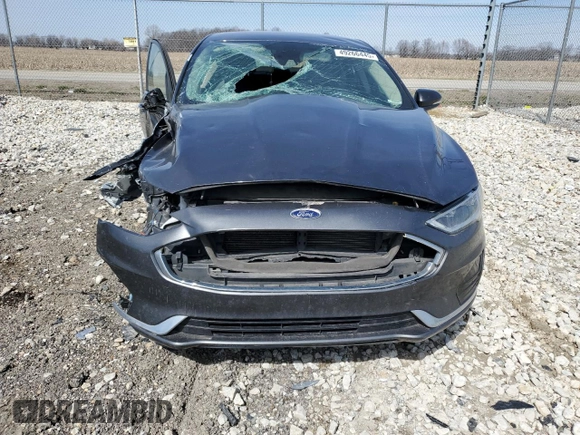 2020 Ford Fusion SEL z VIN 3FA6P0CD8LR138190, wystawiony jako Copart lot #49266445 z przebiegiem 145 381 mil mil oraz Szkoda całkowita • Salvage title. Historia ofert i sprzedaży dostępna na DreamBid. Obrazek 5.