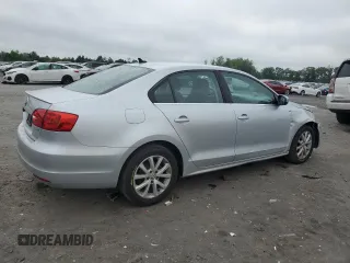 2013 Volkswagen Jetta SE z VIN 3VWDP7AJ8DM377432, wystawiony jako Copart lot #60154025 z przebiegiem 117 757 mil mil oraz Szkoda całkowita • Salvage title. Historia ofert i sprzedaży dostępna na DreamBid. Obrazek 3.