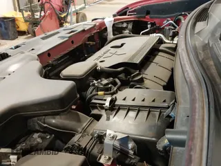 2020 Mitsubishi Outlander ES z VIN JA4AZ3A34LZ016796, wystawiony jako IAAI lot #41627559 z przebiegiem 42 640 mil mil oraz . Historia ofert i sprzedaży dostępna na DreamBid. Obrazek 19.