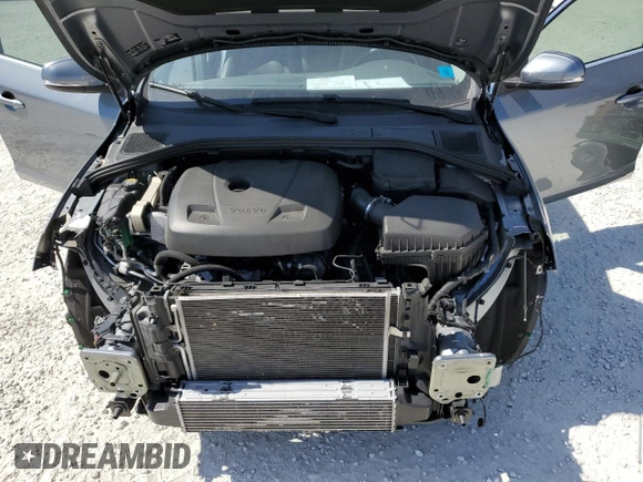 2017 Volvo S60 Inscription with VIN LYV402HK2HB195004, listed as a Copart auction lot 41542193 with 32,633 mi miles. Bid and sale history available at carsss.com. Image 11.