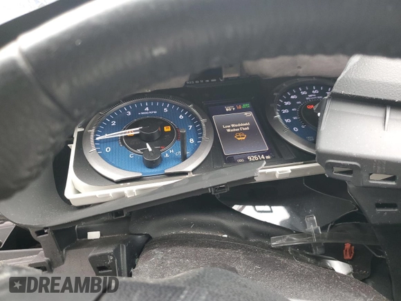 2018 Toyota Sienna XLE Auto Access Seat with VIN 5TDYZ3DC4JS915964, listed as a Copart auction lot 45853275 with 92,614 mi miles and Non repairable. Bid and sale history available at DreamBid. Image 9.