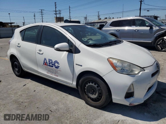 2013 Toyota Prius One with VIN JTDKDTB32D1547938, listed as a Copart auction lot 56397535 with 273,266 mi miles and Clean Title. Bid and sale history available at DreamBid. Image 4.