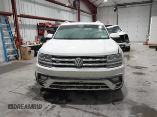 2019 Volkswagen Atlas SE z VIN 1V2XR2CA0KC595596, wystawiony jako IAAI lot #41410019 z przebiegiem 103 336 mil mil oraz . Historia ofert i sprzedaży dostępna na DreamBid. Obrazek 13.