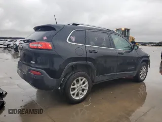 2017 Jeep Cherokee Latitude with VIN 1C4PJLCS6HW641690, listed as a Copart auction lot 44922935 with 143,024 mi miles and Salvage Title. Bid and sale history available at carsss.com. Image 3.