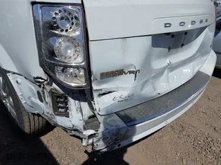2018 Dodge Grand Caravan SE with VIN 2C4RDGBG6JR363926, listed as a IAAI auction lot 41539328 with 30,217 mi miles. Bid and sale history available at carsss.com. Image 6.