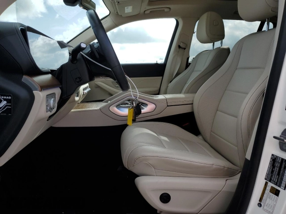 2021 Mercedes-Benz GLS 450 with VIN 4JGFF5KE1MA390679, listed as a Copart auction lot 61058304 with 29,914 mi miles and Salvage Title. Bid and sale history available at DreamBid. Image 7.