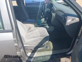 2002 Chevrolet TrailBlazer LS with VIN 1GNDS13S322303772, listed as a IAAI auction lot 42143005 with 208,765 mi miles and . Bid and sale history available at DreamBid. Image 5.
