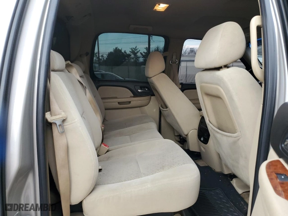 2007 Chevrolet Avalanche LT w/3LT with VIN 3GNFK12387G242923, listed as a Copart auction lot 49131214 with 176,471 mi miles and Salvage Title. Bid and sale history available at carsss.com. Image 10.