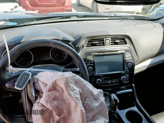 2016 Nissan Maxima SV with VIN 1N4AA6AP4GC906408, listed as a Copart auction lot 52618285 with 122,445 mi miles and Salvage Title. Bid and sale history available at DreamBid. Image 8.