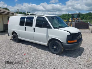 2014 Chevrolet Express Cargo z VIN 1GCSGAFXXE1135034, wystawiony jako IAAI lot #42188297 z przebiegiem 223 436 mil mil oraz . Historia ofert i sprzedaży dostępna na DreamBid. Obrazek 1.