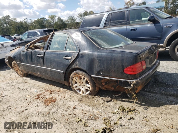 1998 Mercedes-Benz E-Class with VIN WDBJF65F2WA608994, listed as a Copart auction lot 81296714 with 0 mi miles and Salvage Title. Bid and sale history available at carsss.com. Image 2.