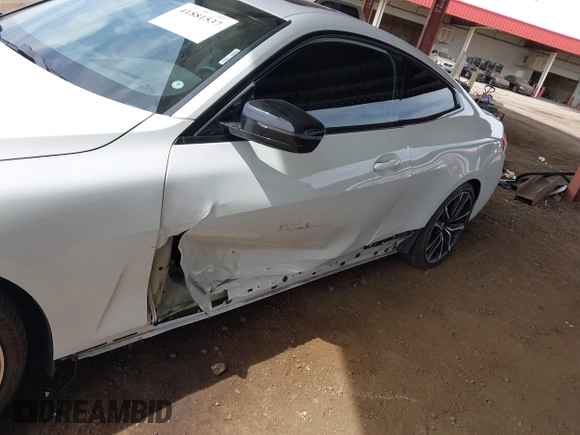 2021 BMW 4 Series M440i xDrive with VIN WBA13AR09MCF74685, listed as a IAAI auction lot 41881537 with 43,400 mi miles and . Bid and sale history available at DreamBid. Image 6.
