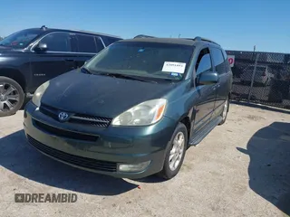 2004 Toyota Sienna XLE with VIN 5TDZA22C24S021779, listed as a IAAI auction lot 42091893 with 155,043 mi miles. Bid and sale history available at carsss.com. Image 2.